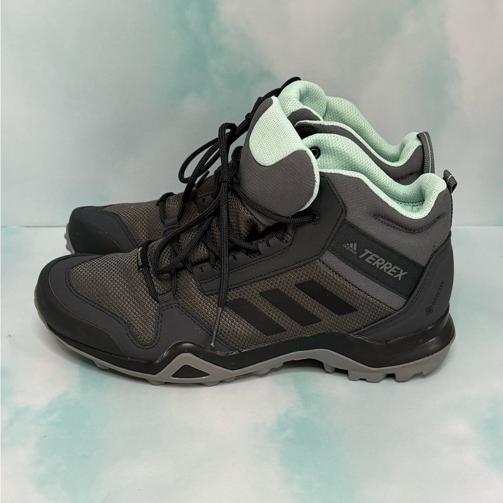adidas Terrex Women's Shoes - Black and Mint size 9.5